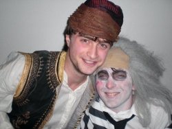 Younopoo:  Lordvoldie:  Younopoo:  Dan Went As Professor Quirrell, Apparently. Or