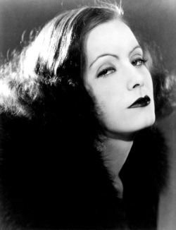 latinamericana:  Greta Garbo 