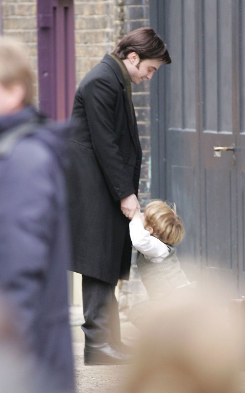 didyougetmytext:  homemadedarkmark:  weasleyswizardwheezes:  Dan Radcliffe on the