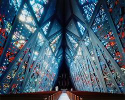 subtilitas:  Wallace Harrison - First Presbyterian Church, Stamford 1958. Via Christoph Morlinghaus