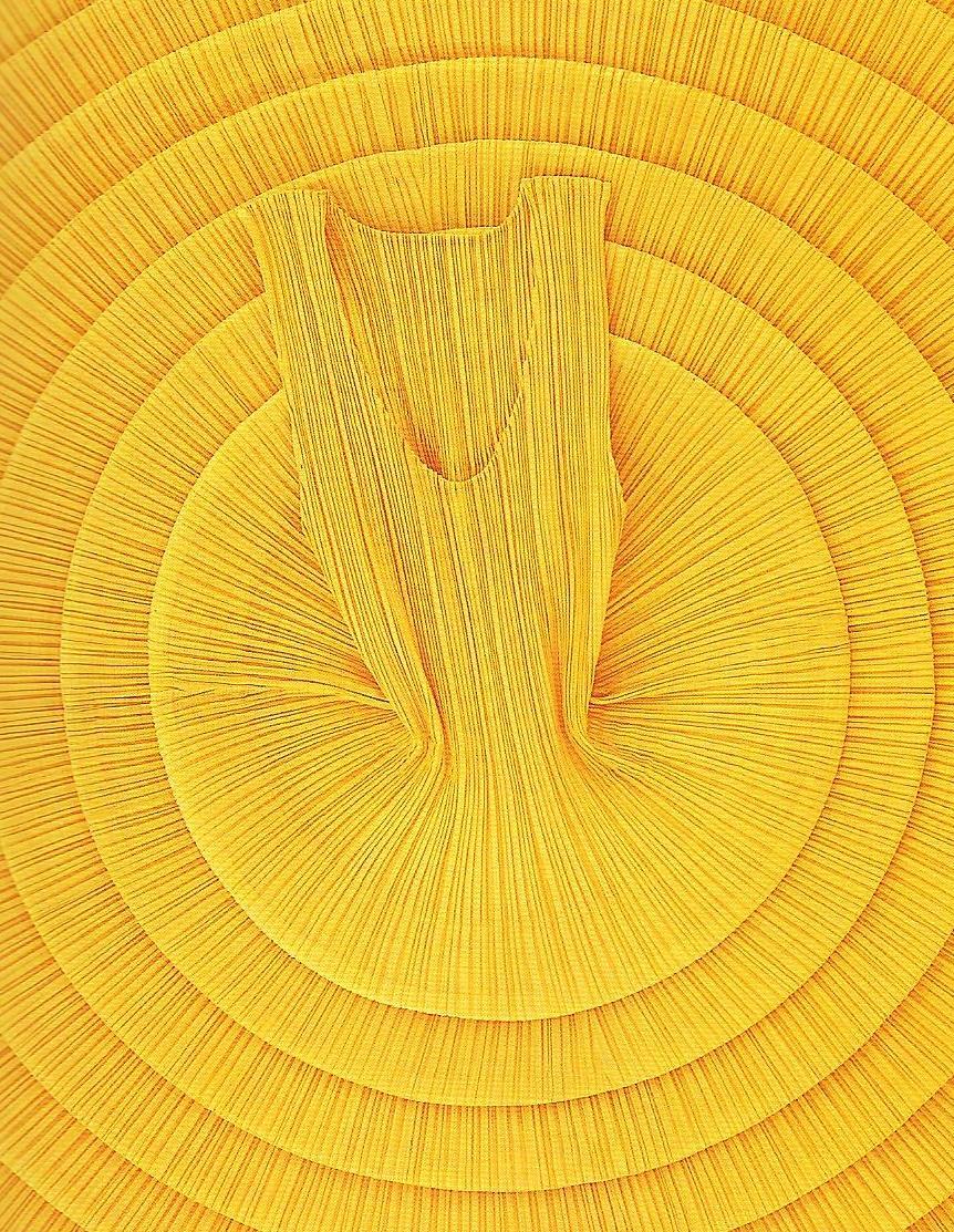 Issey Miyake by Yasuaki Yoshinaga for The Guardian, 19 July 1997