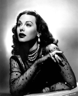 fuckyesoldhollywood:  Hedy Lamar.  I have