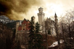 willhavetheirtrinkets:
“ Neuschwanstein Castle
”