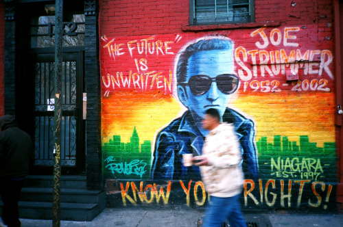 Joe Strummer murales by Dr. Revolt - Niagara Bar,  Alphabet city (NYC)