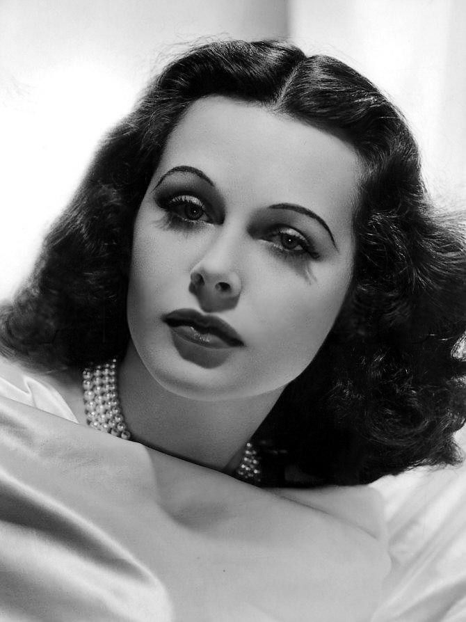 lucynic83:  Hedy Lamarr You perfect woman, you! 