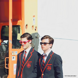 yourobsessed:  omg kurt please dont your