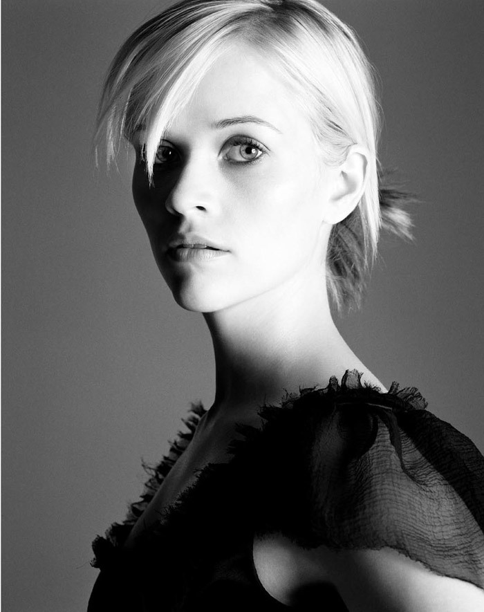 microviceofmine:  Reese Witherspoon Photographer: Michael Thompson 
