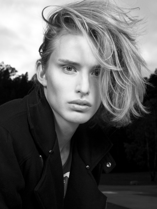 abcandrogyny:  David Westergren   Oto przykład adult photos