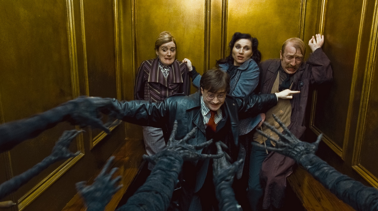 theatomicboom:  entirely-bonkers:   Harry looks happy.  DEMENTORS HAVE ARMS THAT