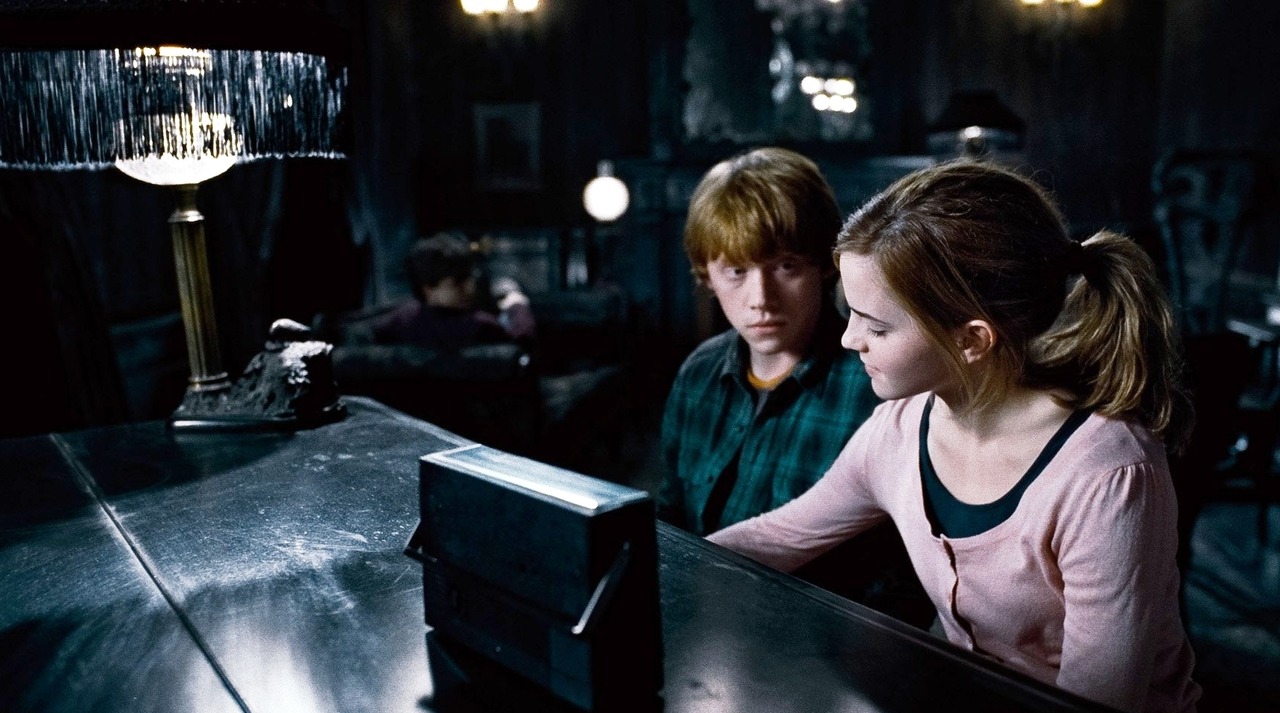 accioloveronhermione:  Ron e Hermione, no piano… ♥.♥ 