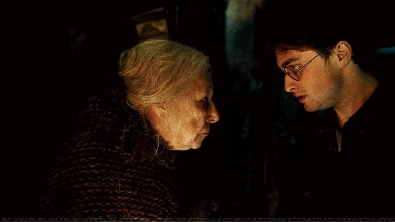 living-death:  staring contest: harry vs. bathilda. 