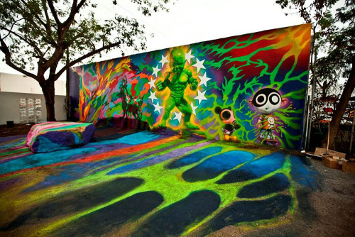 Ron English, Primary Flight - 2010 - Miami - omgoodness.