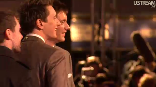Watching the premiere along with 30,000+ people...