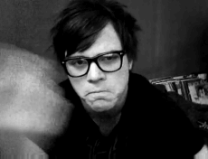I THINK IT'S TIME FOR ANOTHER ~REBLOG WITH 13TH GIF IN YOUR FOLDER~