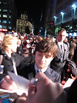 younopoo:  delicatethunder:  Source: My camera HI DAN RAD I LOVE YOU OMGGGG   1. You lucky bitch.2. The security guard looks like Joe Walker. 3. You lucky, lucky bitch.  OMFG!!!!!!!!!!!!!!!!!!!!!!!!!!!!!!!!!!!!!