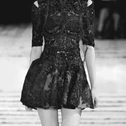 fashionchief:  Alexander McQueen. 