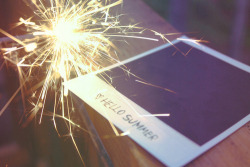 foreverinaglance:  Sparks for summer! 