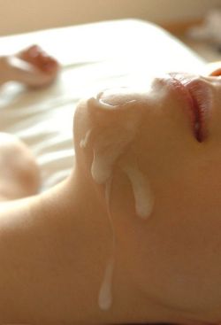 cupcakesandcum:  “Where do you want me to cum?” Don’t ask me that question.  I can never answer.  All over my face.  Dripping down my chin.  Painted to my lips like tiny flowers on parchment.  Puddling like drops of rain in the nape of my neck. 