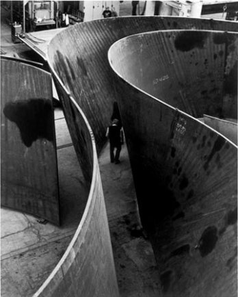 rerylikes:  “The steel and the space, or the object and the void, become one and