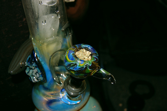 thatsgoodweed:  ice bong (by Casen Kreation) 
