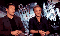 tfobsessed:  Interviewer: “But I did bring my Harry Potter wand” (points at them)Tom: “Woah easy!”Jason: “Don’t point that thing at us!” 