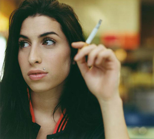 missxnerd:  Amy Whinehouse. Beautiful. 