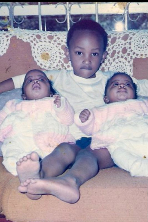 My sisters n I