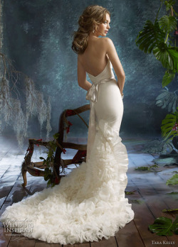 weddinginspirasi:  ♥ Tara Keely wedding dress featured on Wedding Inspirasi ♥ {See our fav looks} 