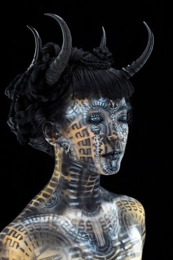 Empress Wu Zetian by Eye Level Studio