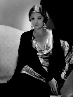 lucynic83:  Myrna Loy 