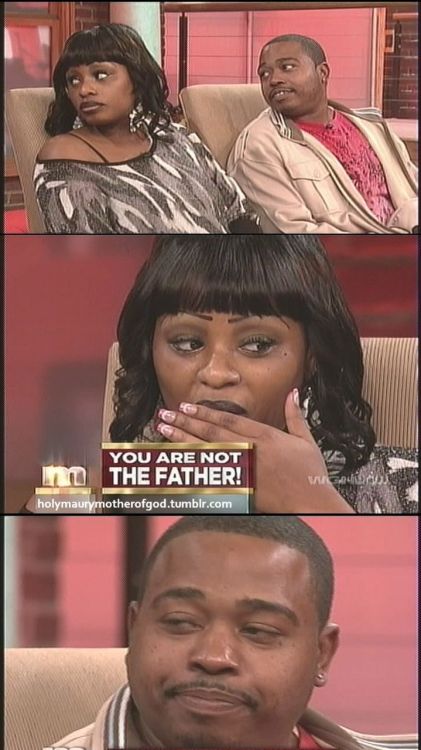 holymaurymotherofgod:  OOPS! BIZARRO NICKI MINAJ DONE GOOFED 
