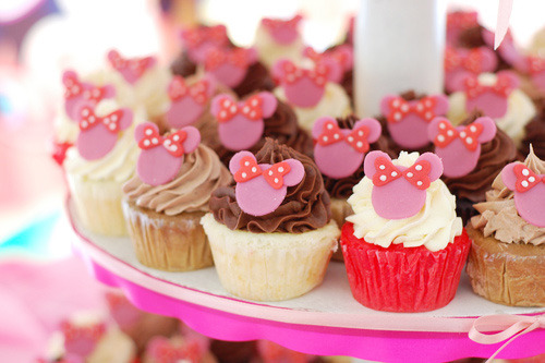 Minnie mouse cupcake cake