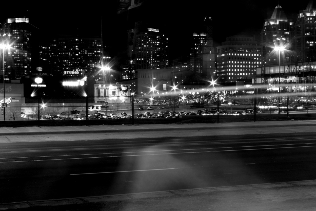 fuckyeahstreetlights:  http://ksinghal.tumblr.com/ Follow me for more! 