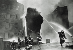 Collapse Firemen Scramble to Escape Falling Wall on 137th Street; photo by Neal Boenzi for the NYTimes, Bronx 18 July 1962