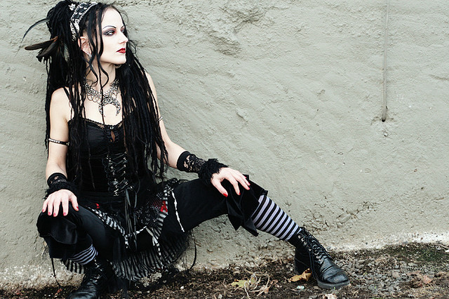 gothfashion:  PDX Strobist Meet - Lucretia*Renee (by kenneth barton) 