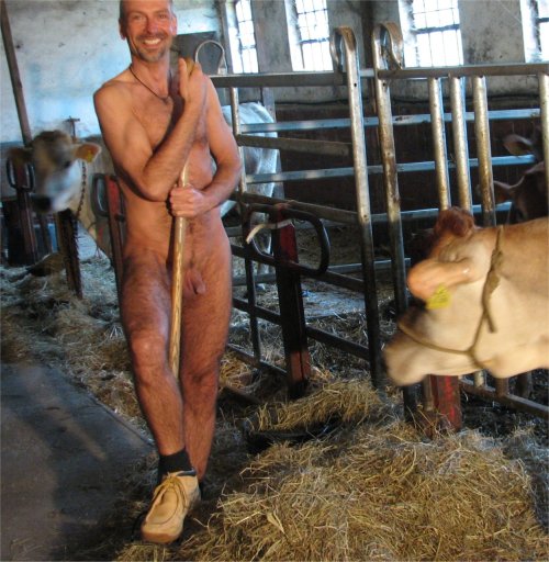 trashyredneckmen:  Down on the Farm Please Follow us, you won’t regret it http://youngandhairymen.tumblr.com/ - Younger Hairy Menhttp://nudemanselfies.tumblr.com/- Private Nude Camera Shotshttp://facialhairlove.tumblr.com/- Scruffy and Bearded Nude