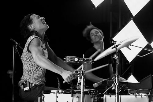 musicsaysall:  Matt & Kim. These guys are for real! Album review coming soon, stay tuned! 