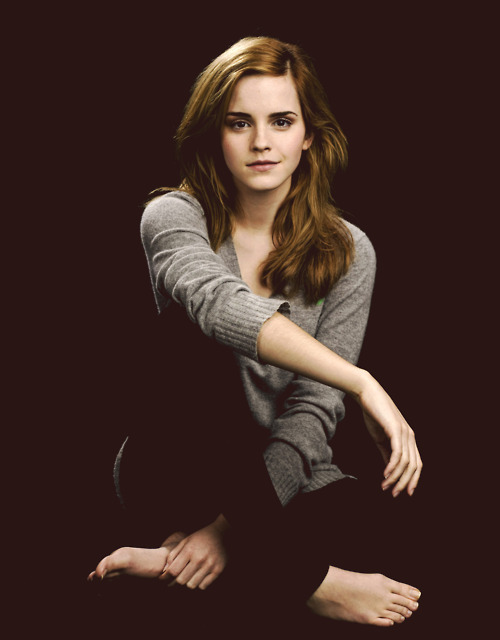 wearewhowecanbe:  “There are few actresses who can not do things like washing your