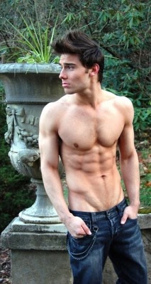 hotboysinjeans.tumblr.com post 2147532840