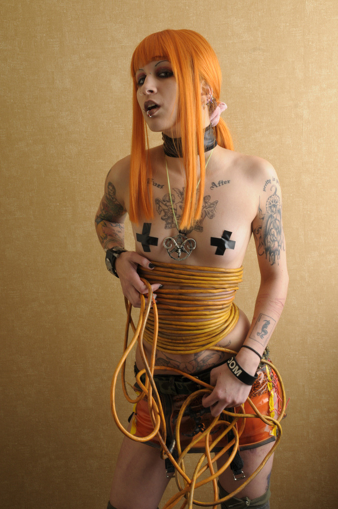 ohmygodbeautifulbitches:  Kat Kalashnikov 