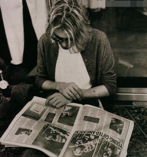 weirdoningrum:
“I am not well read, but when I do read, I read well.
“”
-Kurt Cobain
“” ”