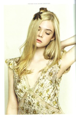 fromasecondstory:  elle fanning for lula mag by damon heath 