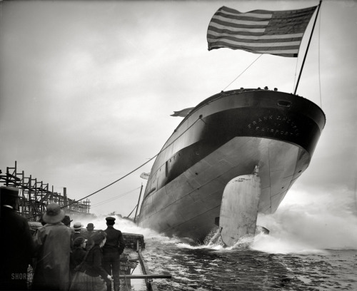 Launch of Frank J. Hecker St. Clair, Michigan; September 2, 1905via Shorpy