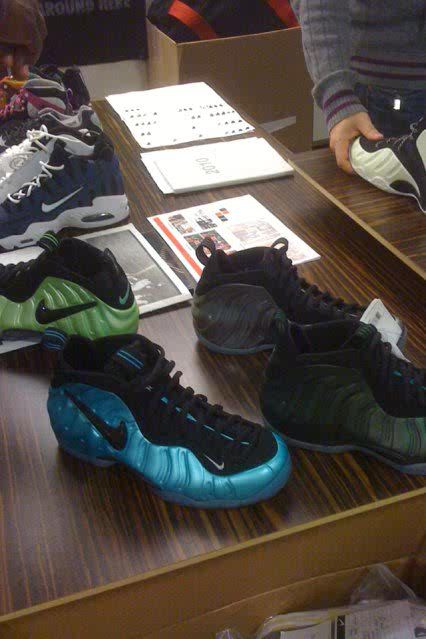 XXX teal n green look kinda mean…imma photo