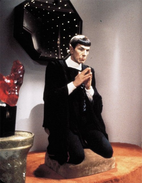 ribbonrain: spock meditation