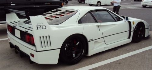 white F40 wut? Farm Of Minds: JDM Ferraris