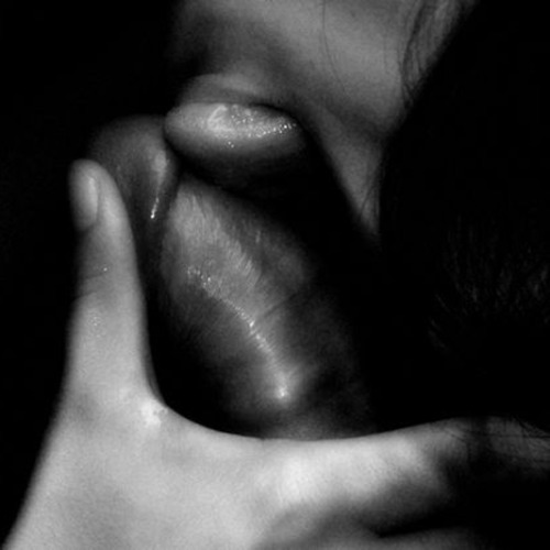 masochisticbeauty:  The taste of you on my lips.Depraved hunger ignited.I feast upon your flesh.Lips part to take you. 