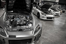 jdmuniverse:  Line them S2000s up! 