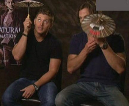 dothemonkeydance:  Sometimes it’s best just to not ask with these two &lt;333