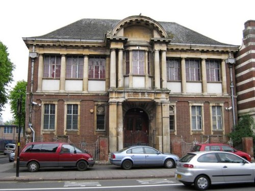 Former Moseley Art School, Birmingham - via s0.geograph.org.uk